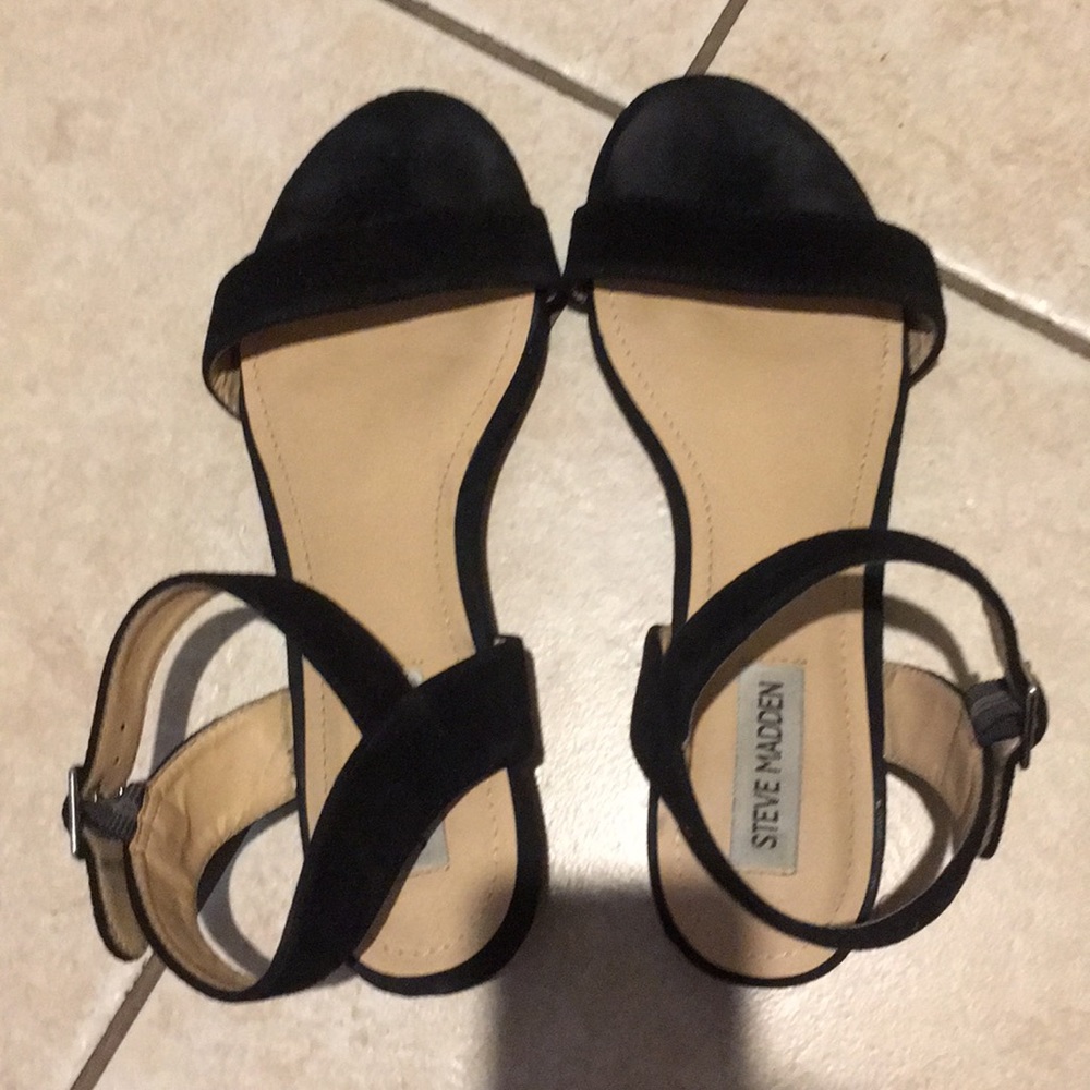 Steve Madden cache sandal